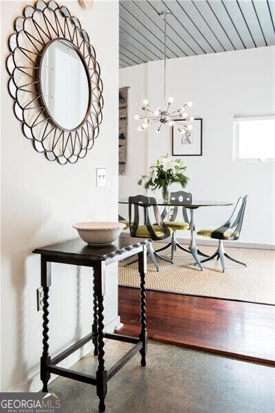 Building Photo - 620 Glen Iris Dr NE