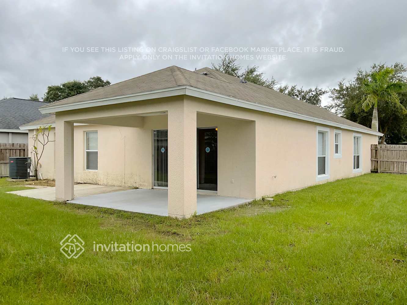 Building Photo - 12326 Cedarfield Dr