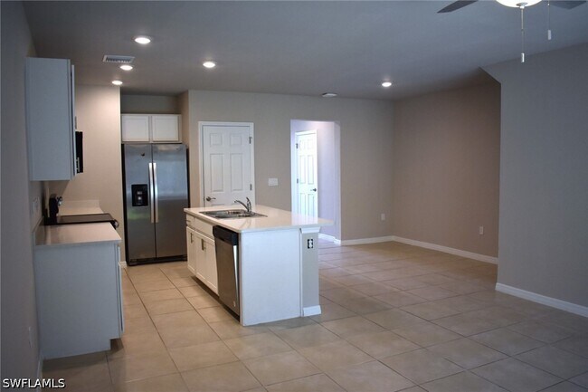 Building Photo - 15269 Wildflower Cir