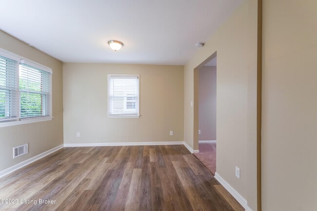 Building Photo - 3422 Peleske Dr