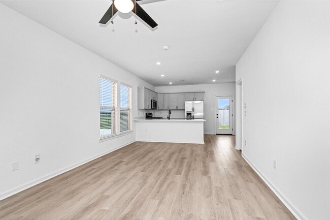 Building Photo - 40700 Pessi Rd