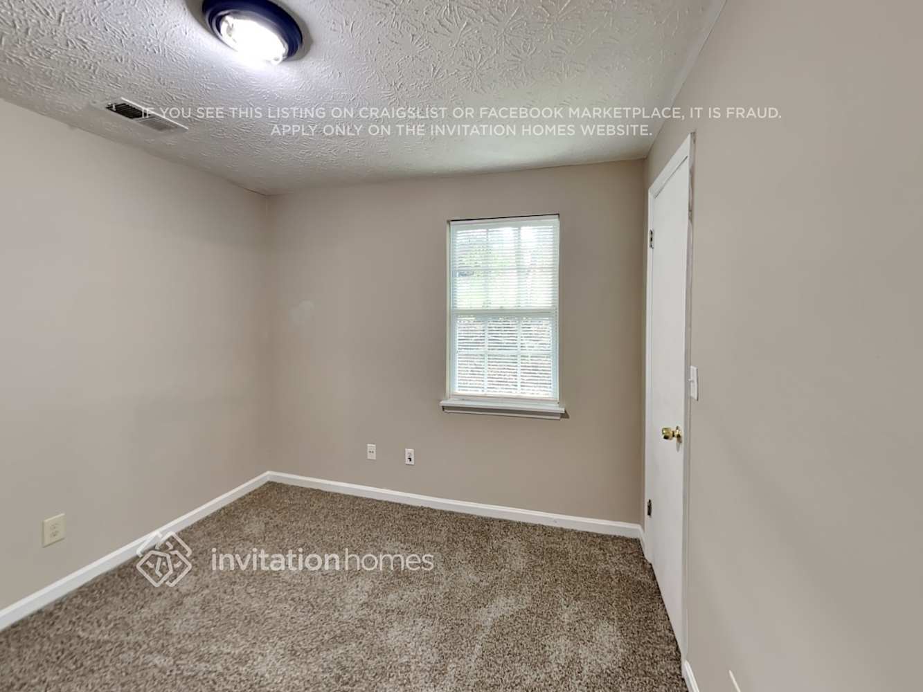 Building Photo - 7951 E Field Dr