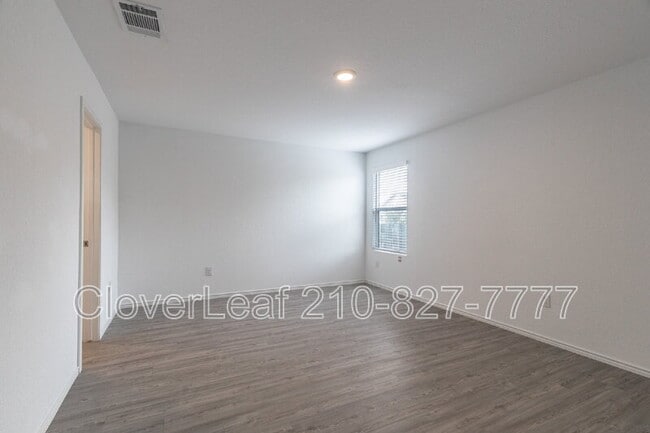 Building Photo - 7009 Shears Pl