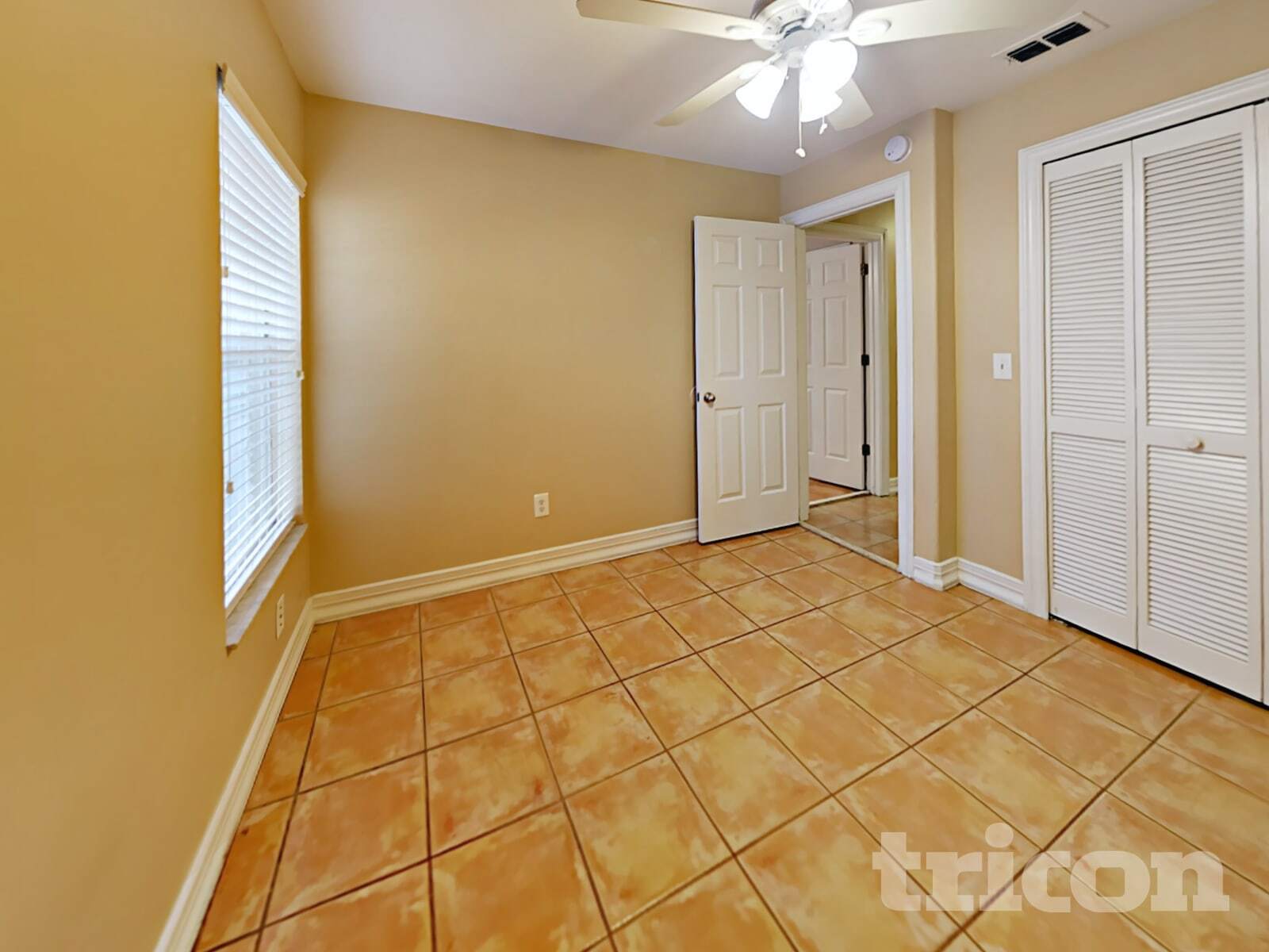 Building Photo - 2865 Cayman Way