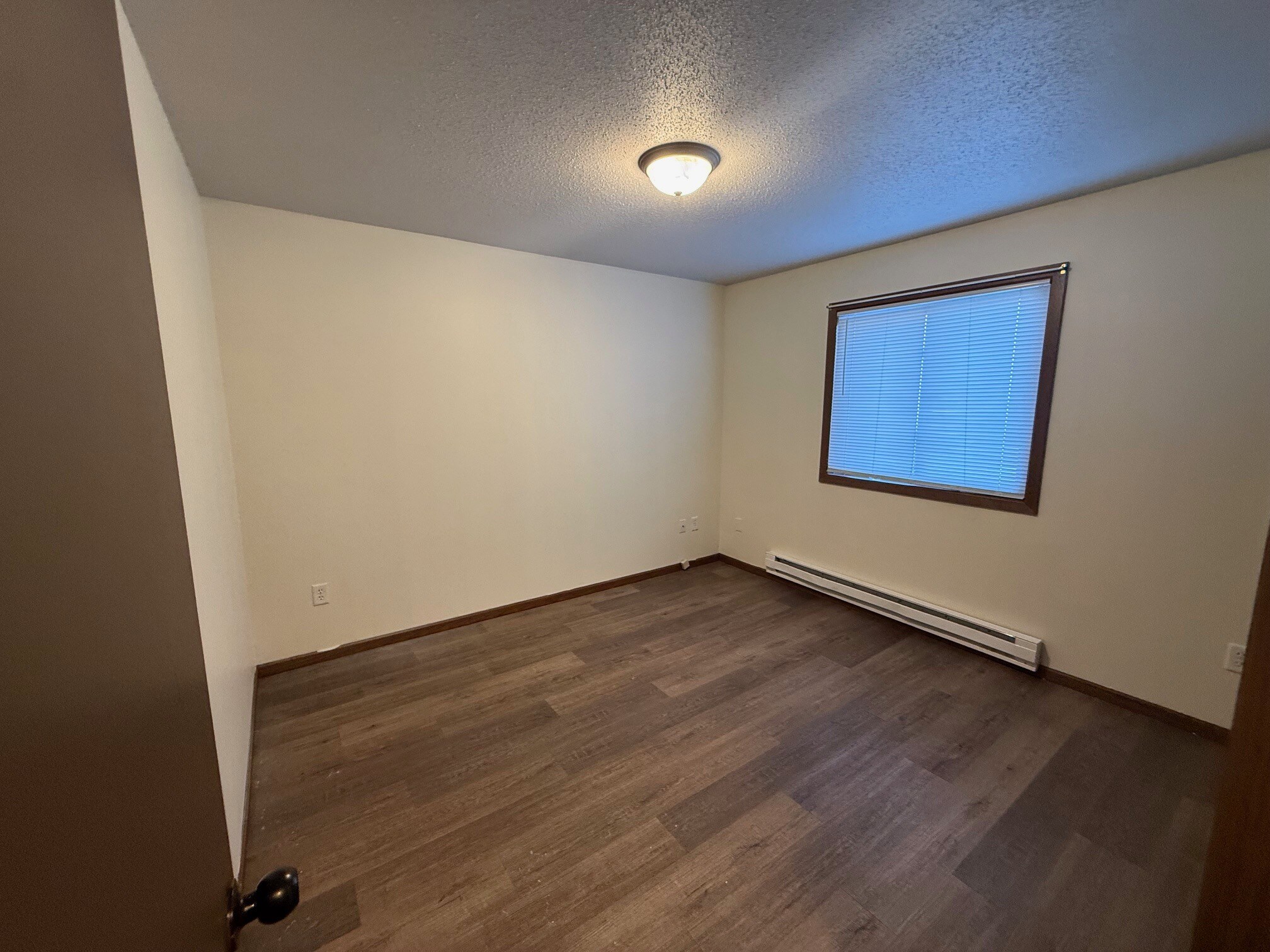 Building Photo - 1035 Green Bay St