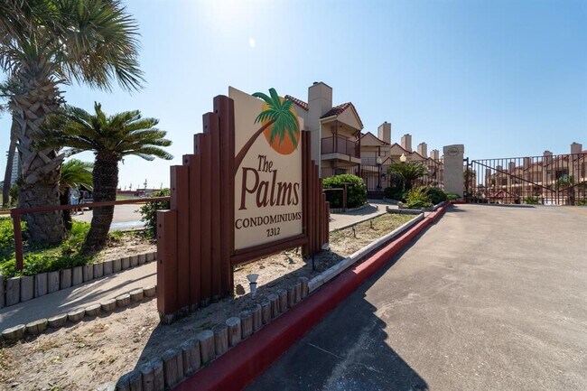 Building Photo - 7312 Seawall Blvd