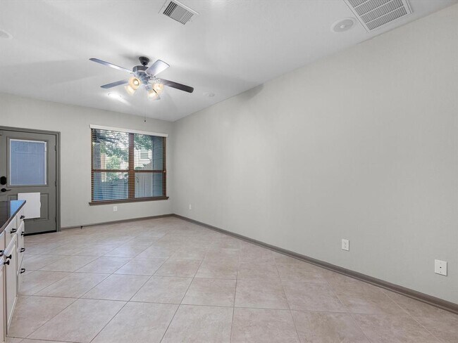 Building Photo - 211 Cheswood Forest Pl