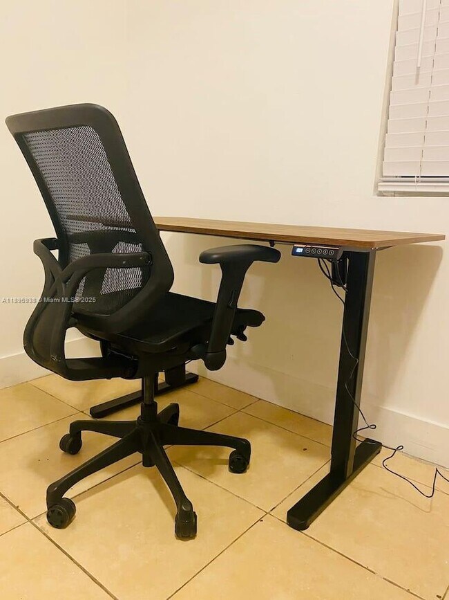 Building Photo - 8028 NW 5th Ct