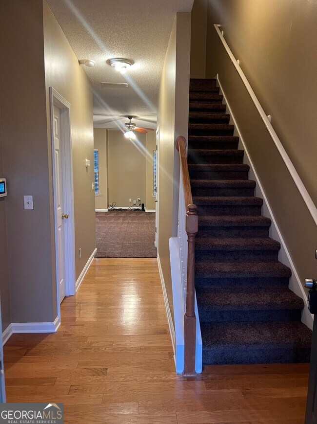 Building Photo - 7600 Rutgers Cir