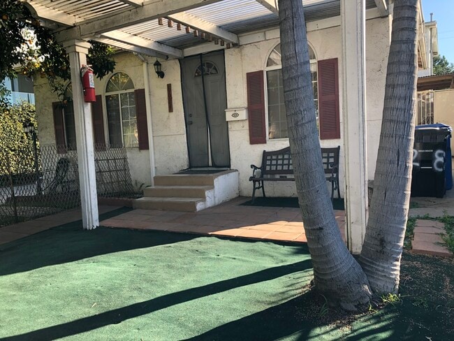 entrance - 8624 Olin St