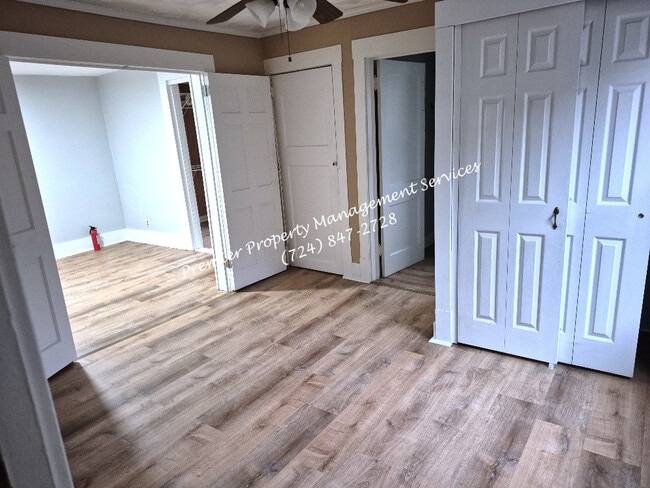 Building Photo - 2008 Beaver Rd