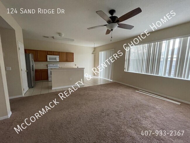 Building Photo - 124 Sand Ridge Dr