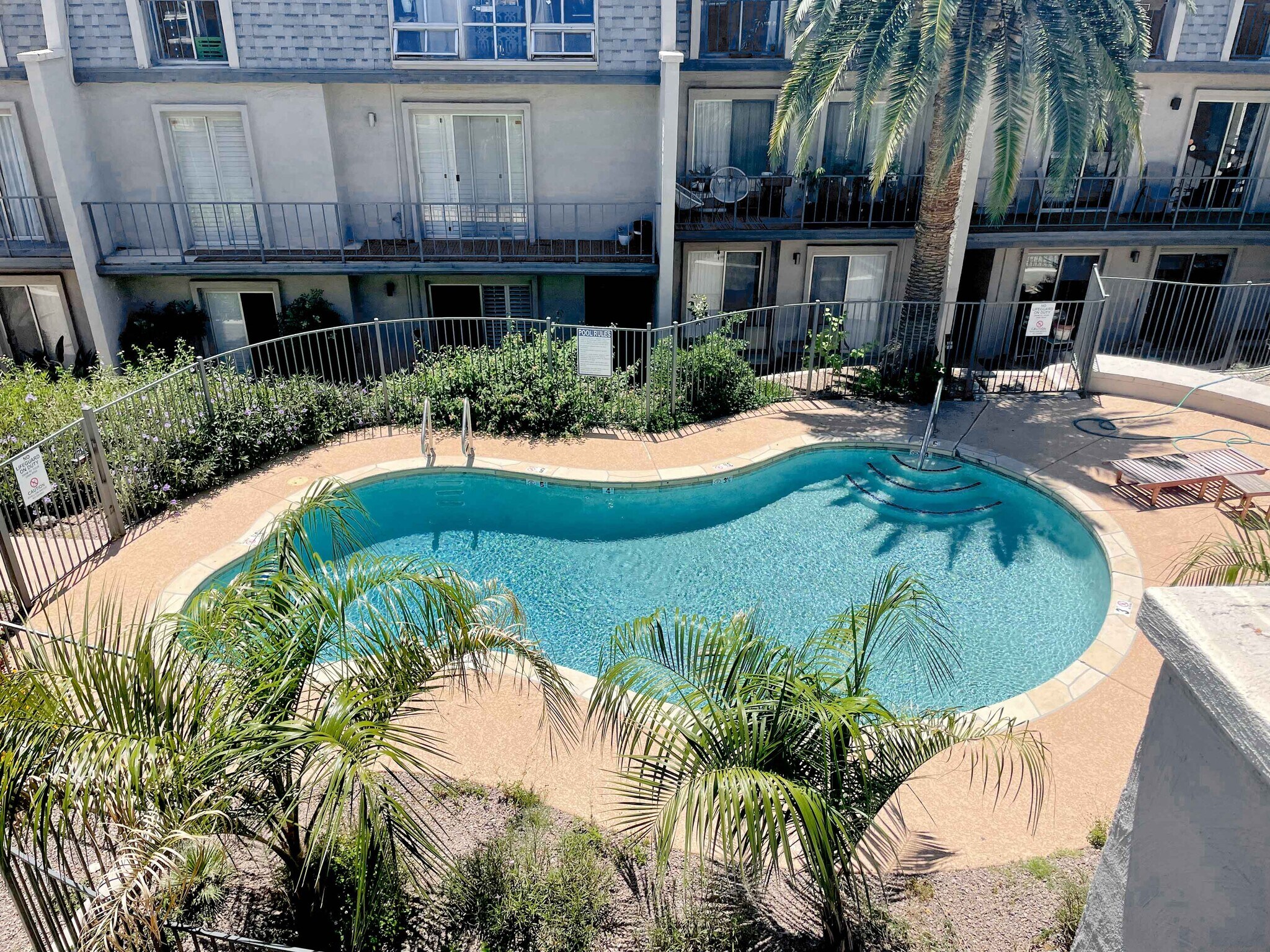 Building Photo - 1016 E Osborn Rd