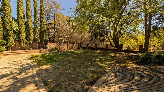 Building Photo - 3581 Cercis Way