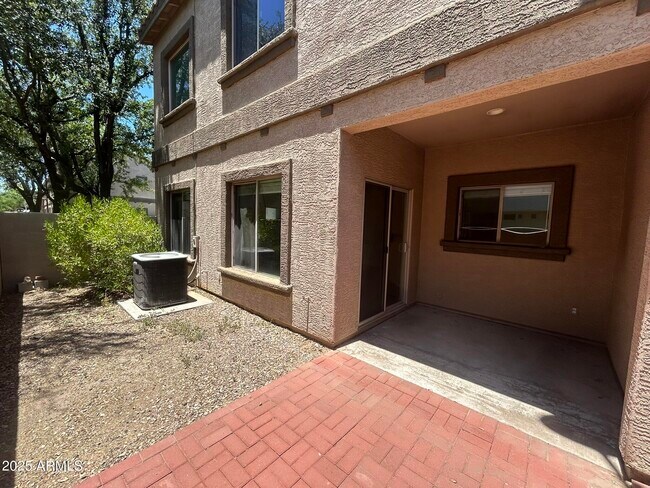 Building Photo - 3006 N 37th St