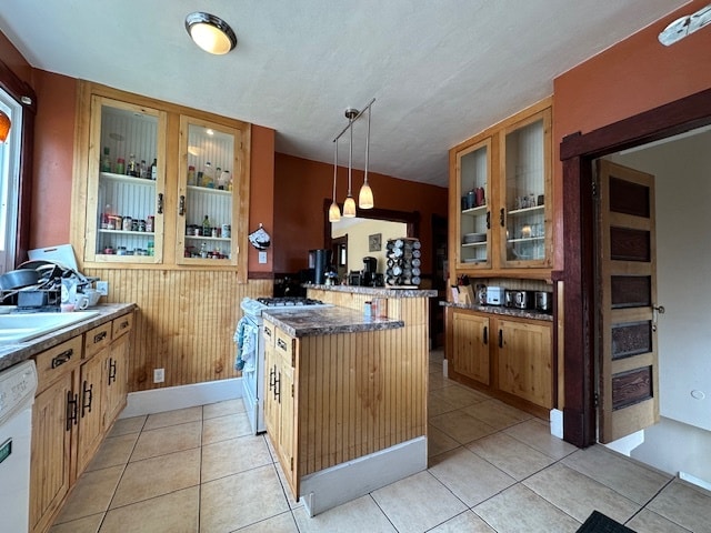 Building Photo - 4704 N Lacey St