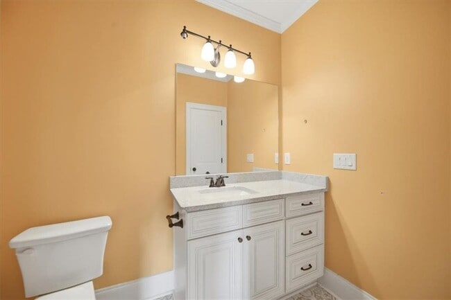 Building Photo - 5869 Chickasaw Ln