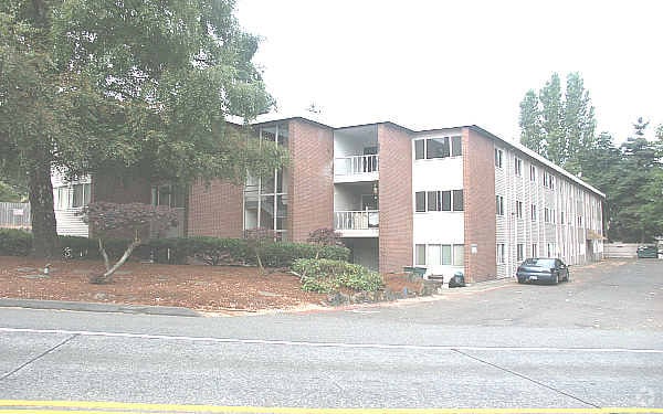 Primary Photo - Glenview Apartments