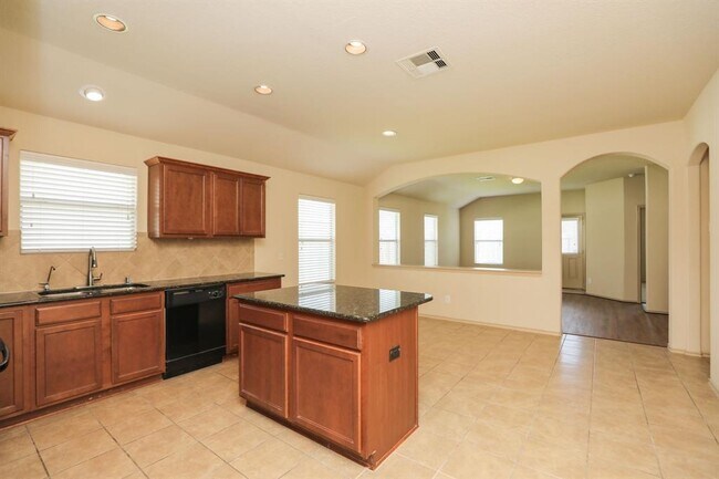 Building Photo - 20427 Shiloh Mist Ln