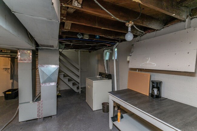 Building Photo - Cute, central columbia home for rent!