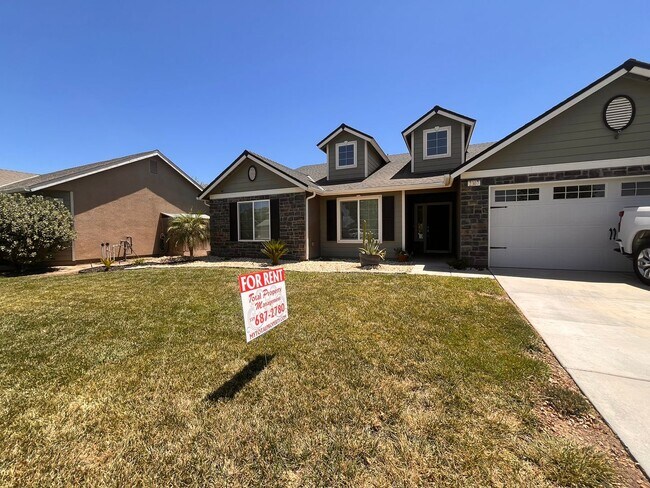 Building Photo - 2307 Tahoe Ave