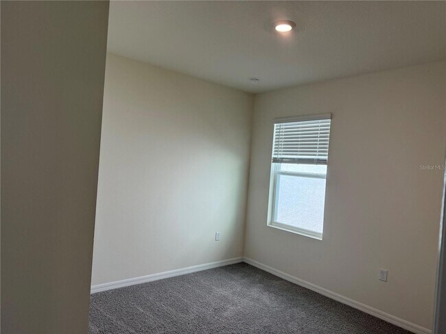 Building Photo - 1043 Morfontaine St