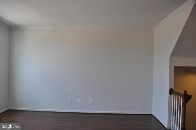 Building Photo - 43311 Novi Terrace