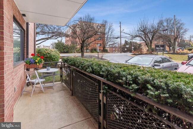 Building Photo - 4371 Cherry Hill Rd