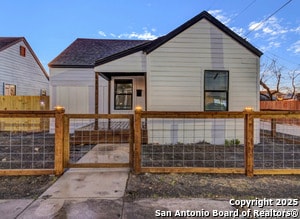 Primary Photo - 411 Wilson Blvd