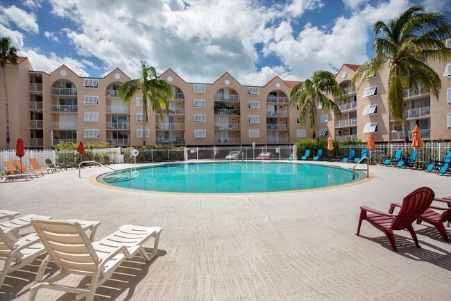 Building Photo - Fully Furnished 2BR/2BA at Las Salinas with Pool, Gym & Parking for Two