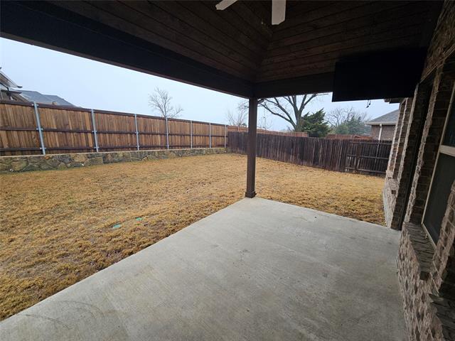 Building Photo - 6005 Fremont Dr