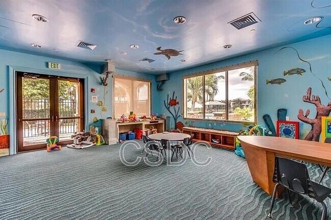 Building Photo - 8477 Breezy Hill Dr