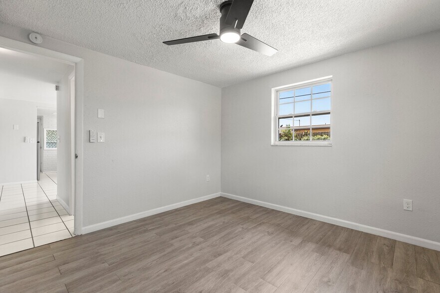 Building Photo - 3337 Winder Dr