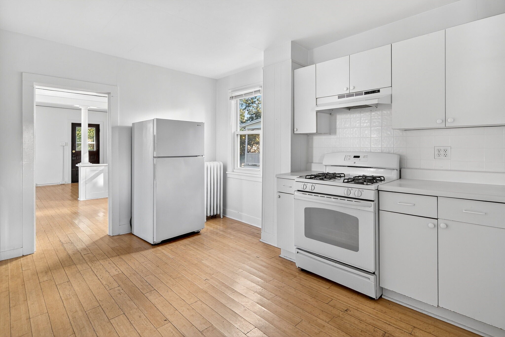 Building Photo - 727 W Court St