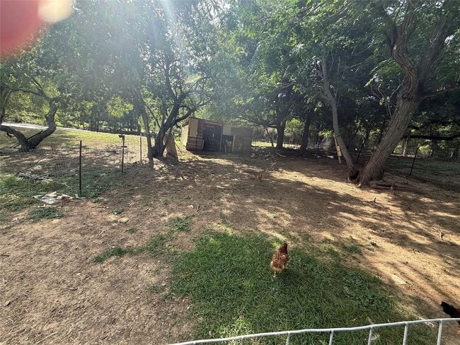 Building Photo - 968 Red Town Rd