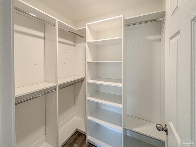 Building Photo - 8771 Schooner Ln