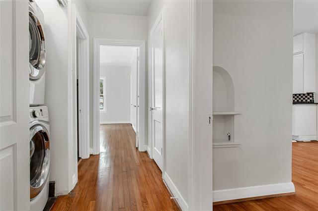 Building Photo - 4204 Prescott Ave