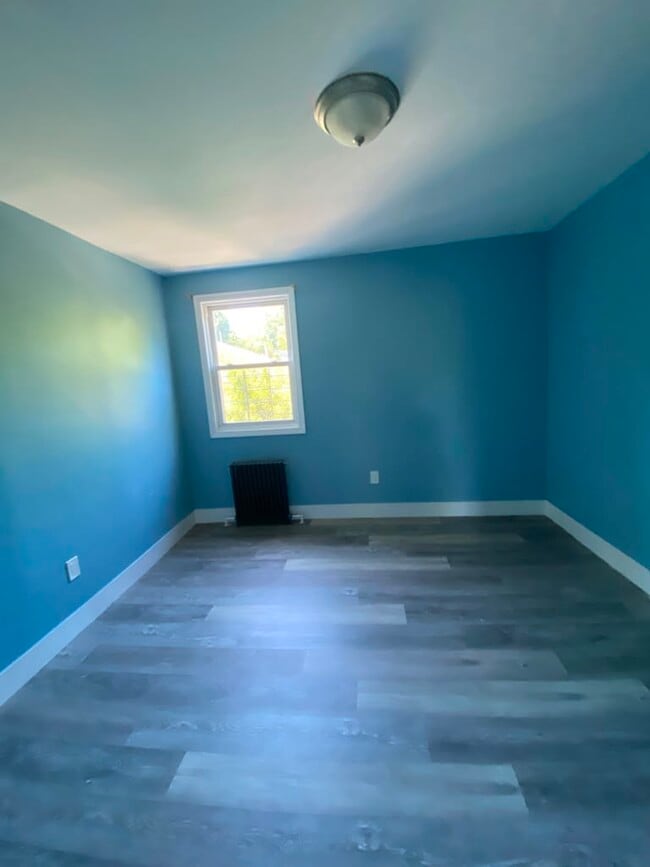 Building Photo - 222 Sommerville Pl