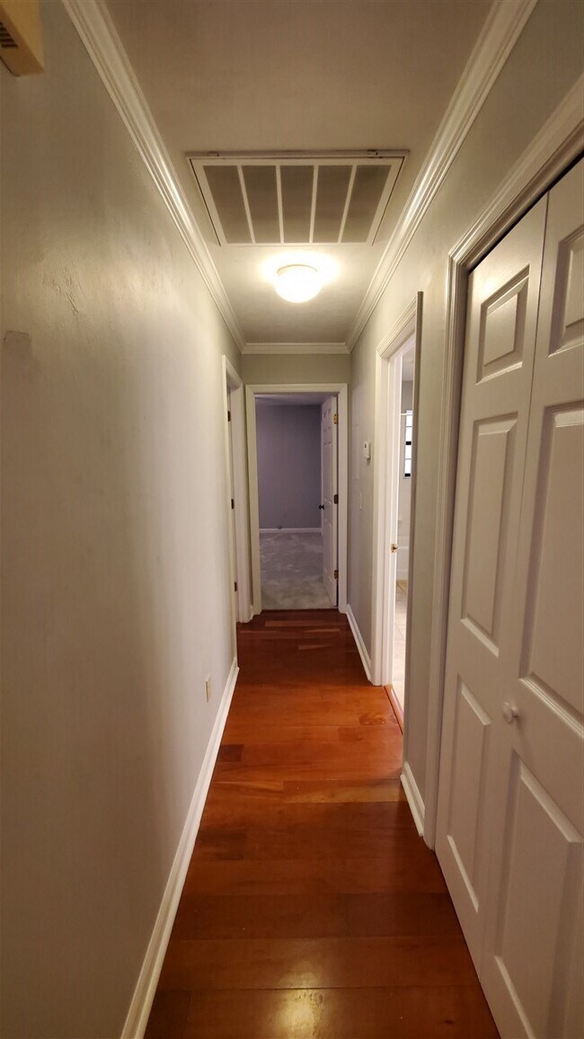 Building Photo - 4914 Ballygar Dr