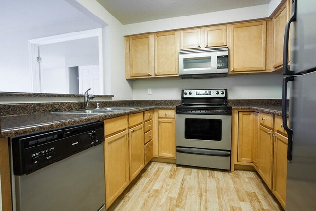 Building Photo - Inglenook Court