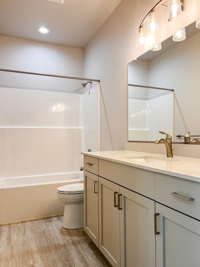 Building Photo - NEW CONSTRUCTION 4BD/2BA HOME IN JEFFERSON