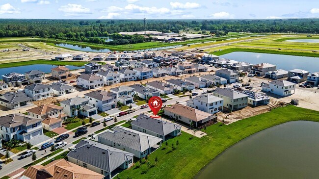 Building Photo - 14184 Lacebark Ln