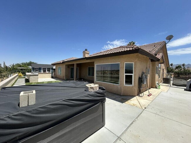 Building Photo - 7146 Amanda Way