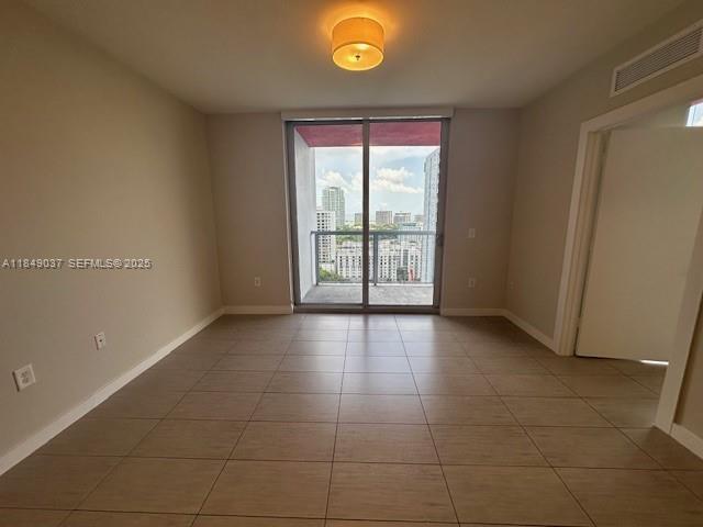 Building Photo - 117 SW 10th St