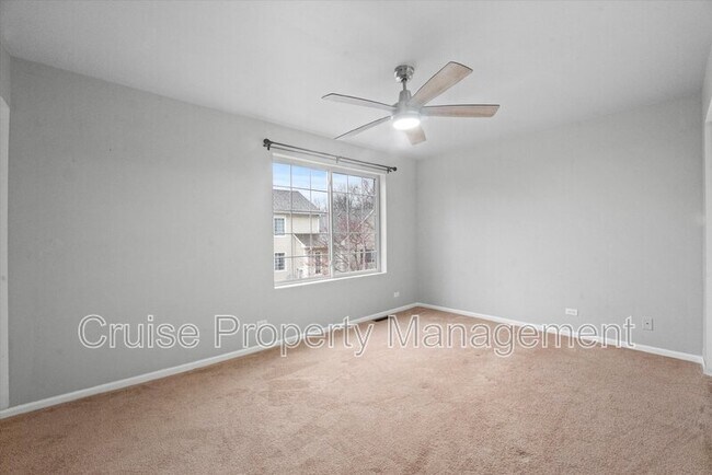 Building Photo - 61 S Treehouse Ln