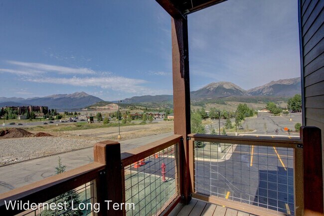 Building Photo - 384 Dillon Ridge Rd