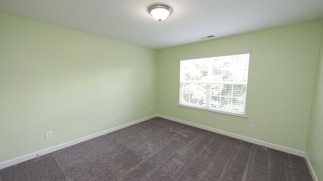 Building Photo - Lovely Four Bedroom Home in Desirable Village at Rolesville Community