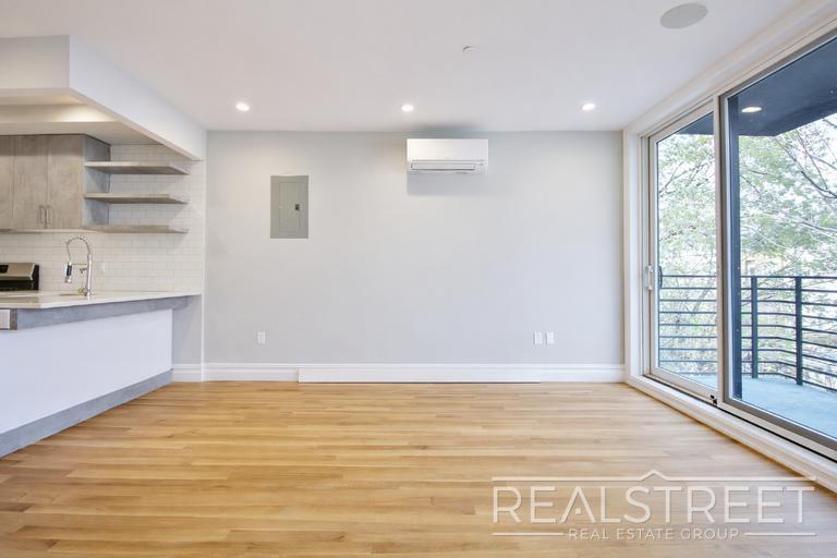 Building Photo - Stunning New 1 Bed in Bed Stuy Condo building