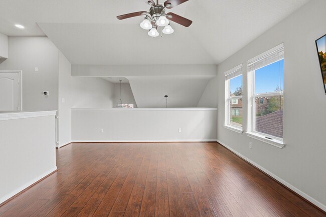 Building Photo - 12553 Canyon Hill Drive