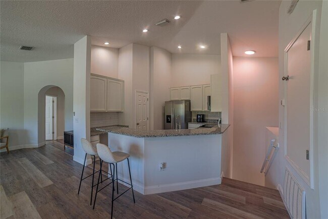 Building Photo - 27801 Pleasure Ride Loop